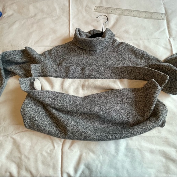 EUC Talbots 100% Cotton Long Sleeve Turtleneck Made in Hong Kong. Gray Size S - Picture 6 of 10